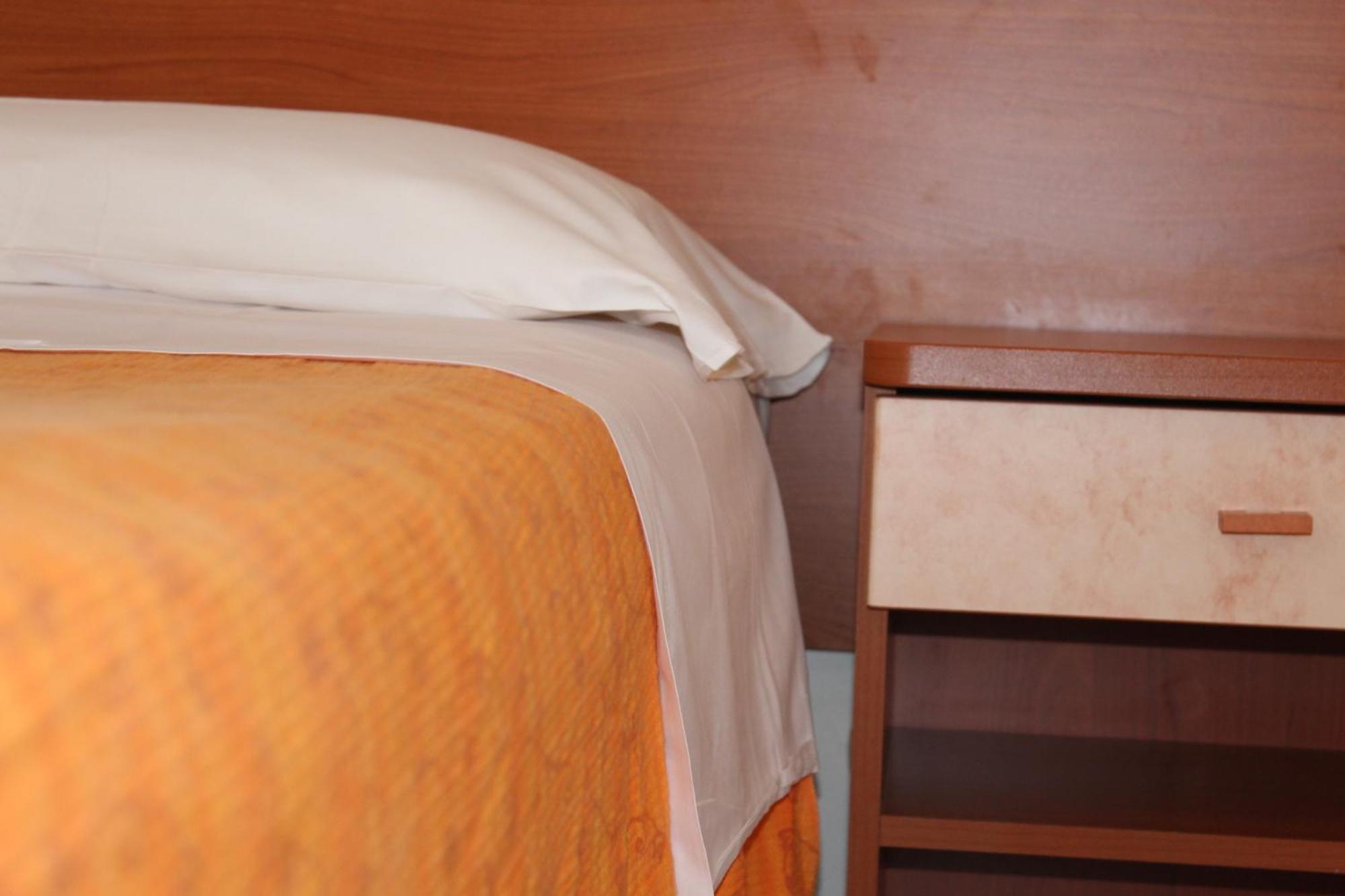 Hotel Holiday Sunshine Summer มิซาโน อาดรีอาติโก ห้อง รูปภาพ